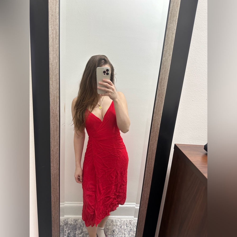 Elegant Red Dress Midi